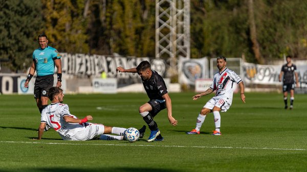 What Are the Emerging Trends in Global Sports Broadcasting?